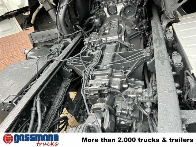 Tovornjak-šasija Mercedes-Benz Actros 3551 L 8x2/4, Vorlauflenkachse,: slika 15 Tovornjak-šasija Mercedes-Benz Actros 3551 L 8x2/4, Vorlauflenkachse,: slika 15