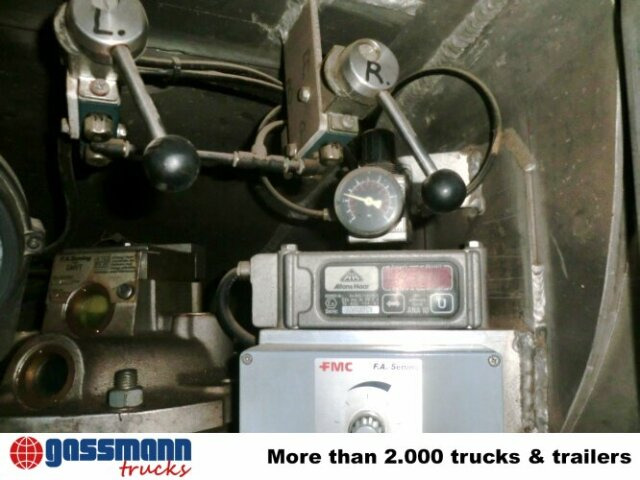 Mercedes-Benz SK 1824 L 4x2, Esterer Tankaufbau ca. 13.100l, 2 - Tovornjak cisterna: slika 5 Mercedes-Benz SK 1824 L 4x2, Esterer Tankaufbau ca. 13.100l, 2 - Tovornjak cisterna: slika 5