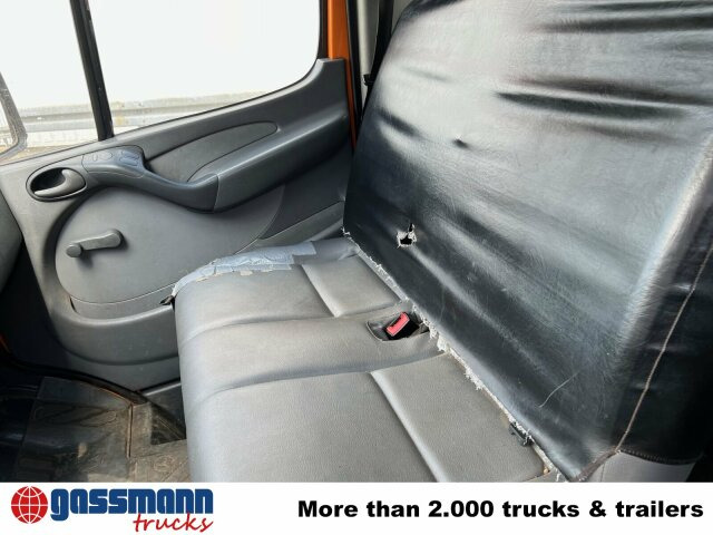 Mercedes-Benz Sprinter 308 4x2 Doka - Dostavno vozilo s kesonom, Dostavno vozilo z dvojno kabino: slika 4 Mercedes-Benz Sprinter 308 4x2 Doka - Dostavno vozilo s kesonom, Dostavno vozilo z dvojno kabino: slika 4