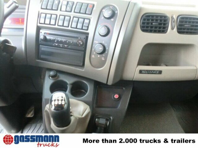 Renault Midlum 220 DXi 4x2Getränkekoffer TÜV:2019 - Tovornjak za prevoz pijač: slika 2 Renault Midlum 220 DXi 4x2Getränkekoffer TÜV:2019 - Tovornjak za prevoz pijač: slika 2