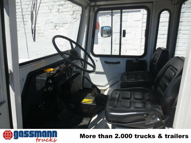 Traktor za prevoz prtljage Tiger TC 50, Zugmaschine: slika 11 Traktor za prevoz prtljage Tiger TC 50, Zugmaschine: slika 11