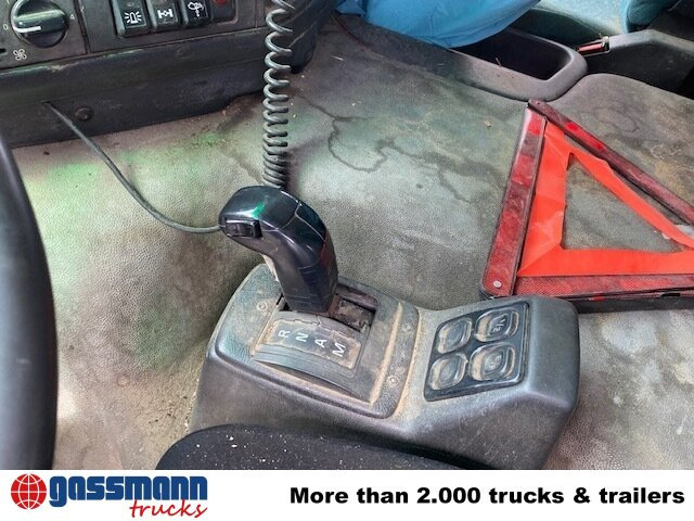 Volvo FM12-420 4x2 mit Heckkran Jonsered 1090, - Tovornjak prekucnik, Tovornjak z dvigalom: slika 5 Volvo FM12-420 4x2 mit Heckkran Jonsered 1090, - Tovornjak prekucnik, Tovornjak z dvigalom: slika 5
