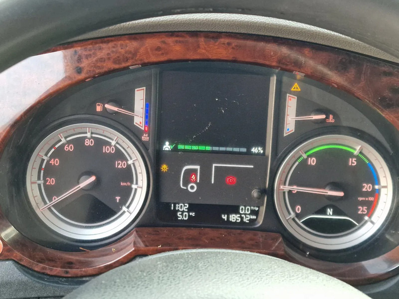 Tovornjak prekucnik DAF XF 510 Ginaf 8x4*4 - Tipper - Euro 6 - Steering axle - Steel front suspension: slika 15 Tovornjak prekucnik DAF XF 510 Ginaf 8x4*4 - Tipper - Euro 6 - Steering axle - Steel front suspension: slika 15