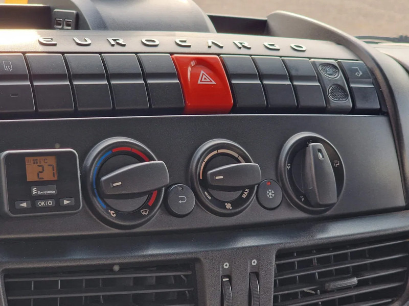 Tovornjak zabojnik Iveco Eurocargo 75-190 Isotherm box - Zepro loadlift - Low KM - Airco - Euro 6: slika 20