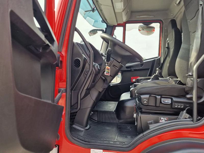 Tovornjak zabojnik Iveco Eurocargo 75-190 Isotherm box - Zepro loadlift - Low KM - Airco - Euro 6: slika 12