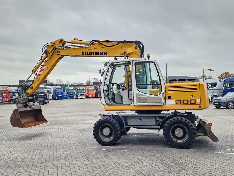 Liebherr A900C - 95 KW - Central Greasing - - Bager na kolesih: slika 5 Liebherr A900C - 95 KW - Central Greasing - - Bager na kolesih: slika 5