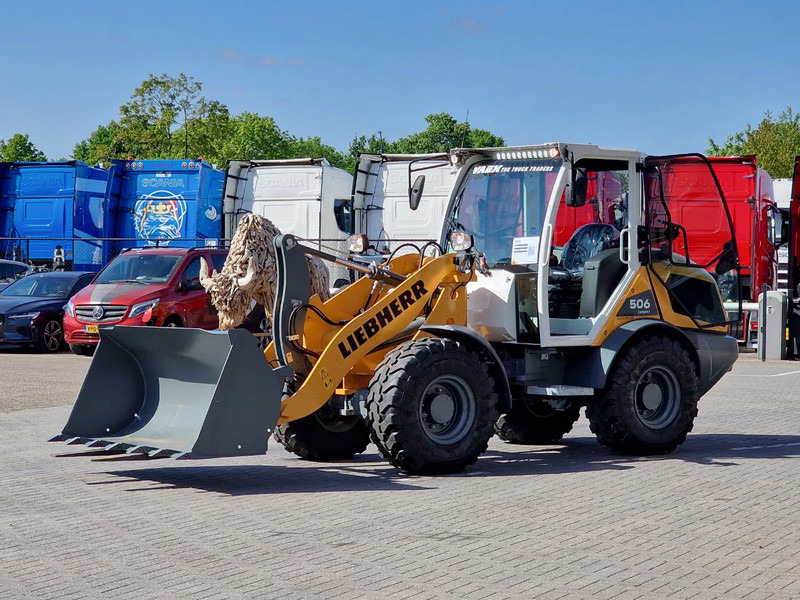 Liebherr L506 compact - New - Bucket + pallet forks - 46 KW - Bager na kolesih: slika 3 Liebherr L506 compact - New - Bucket + pallet forks - 46 KW - Bager na kolesih: slika 3