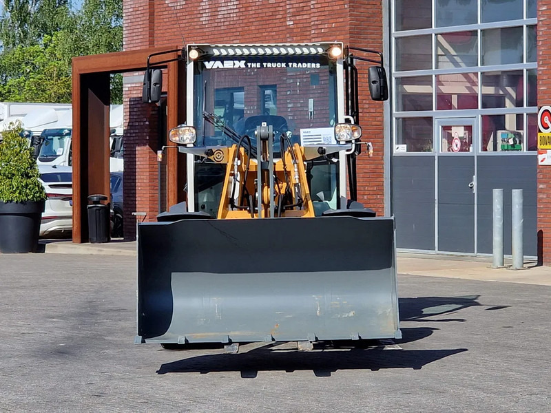 Liebherr L506 compact - New - Bucket + pallet forks - 46 KW - Bager na kolesih: slika 2 Liebherr L506 compact - New - Bucket + pallet forks - 46 KW - Bager na kolesih: slika 2