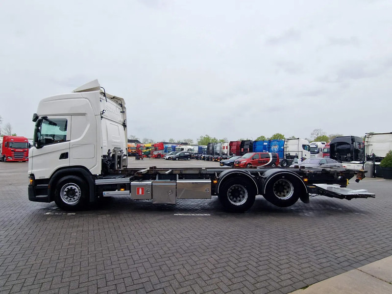 Scania G500 NGS Highline 6x2 - BDF - 4.75 WB - Retarder - Full air - Leather - Led - Kontejnerski tovornjak/ Tovornjak z zamenljivim tovoriščem: slika 4 Scania G500 NGS Highline 6x2 - BDF - 4.75 WB - Retarder - Full air - Leather - Led - Kontejnerski tovornjak/ Tovornjak z zamenljivim tovoriščem: slika 4