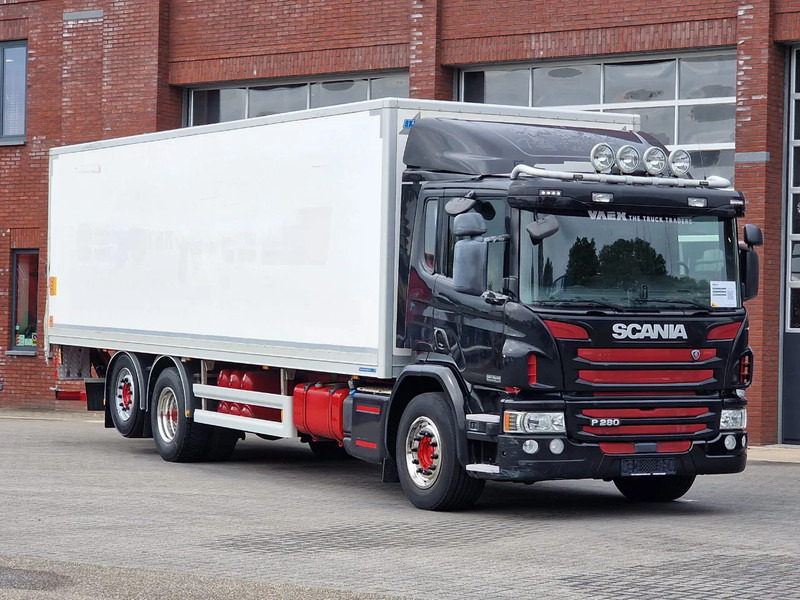 Scania P280 6x2*4 - Box - Loadlift - Low KM - Steering axle - Euro 6 - Full air - Tovornjak zabojnik: slika 1 Scania P280 6x2*4 - Box - Loadlift - Low KM - Steering axle - Euro 6 - Full air - Tovornjak zabojnik: slika 1
