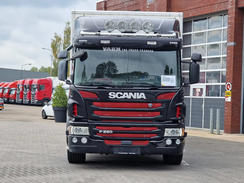Scania P280 6x2*4 - Box - Loadlift - Low KM - Steering axle - Euro 6 - Full air - Tovornjak zabojnik: slika 2 Scania P280 6x2*4 - Box - Loadlift - Low KM - Steering axle - Euro 6 - Full air - Tovornjak zabojnik: slika 2
