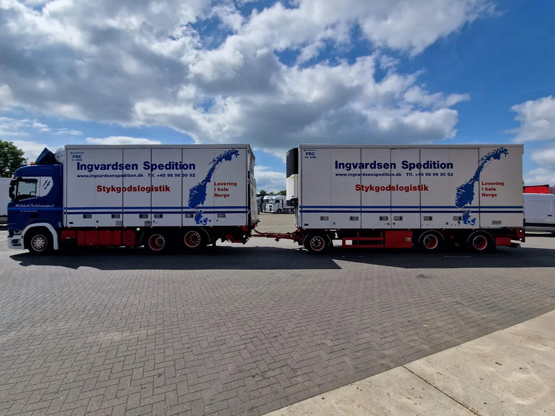 Scania R500 NGS B6X2NB / Trailer-Bygg 12-2004 / Frigobox Sidedoors / Rohrbahen / hooks - Tovornjak hladilnik: slika 4 Scania R500 NGS B6X2NB / Trailer-Bygg 12-2004 / Frigobox Sidedoors / Rohrbahen / hooks - Tovornjak hladilnik: slika 4