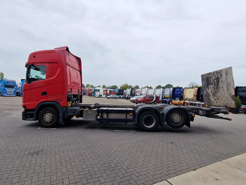 Scania S500 NGS Highline 6x2 - BDF - Full air - Loadlift - Navi - Retarder - Kontejnerski tovornjak/ Tovornjak z zamenljivim tovoriščem: slika 4 Scania S500 NGS Highline 6x2 - BDF - Full air - Loadlift - Navi - Retarder - Kontejnerski tovornjak/ Tovornjak z zamenljivim tovoriščem: slika 4