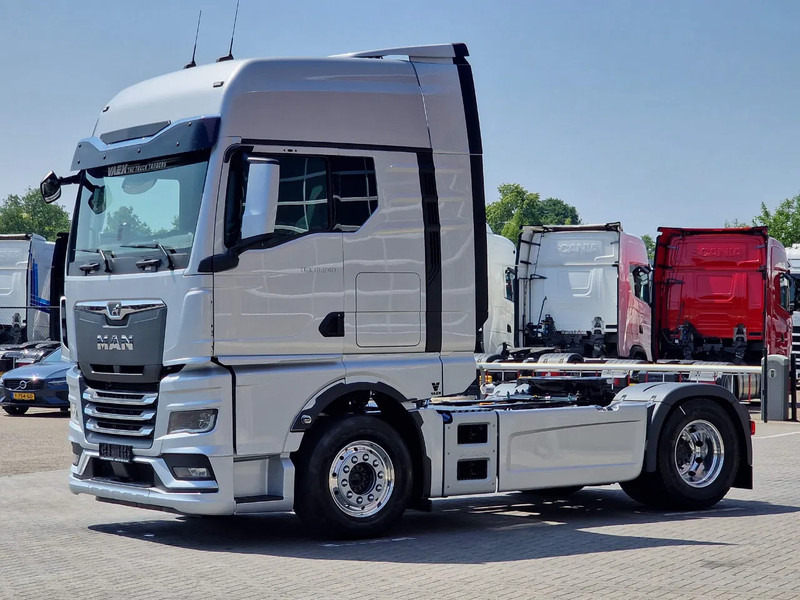 MAN TGX 18.540 GX - New - Retarder - Night clima - Alcoa - Show truck - Ledbar - - Vlačilec: slika 3 MAN TGX 18.540 GX - New - Retarder - Night clima - Alcoa - Show truck - Ledbar - - Vlačilec: slika 3