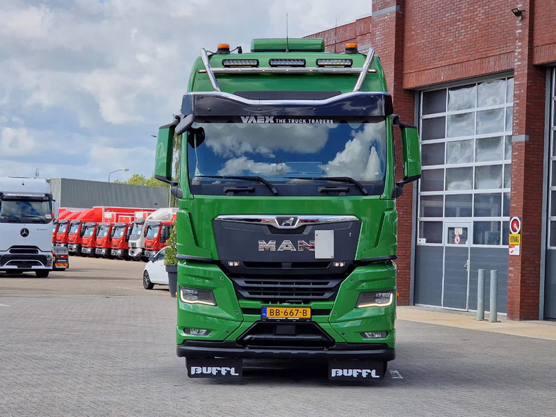 MAN TGX 26.510 - 6x2/4 - Retarder - Night clima - Led - Navi - Steerring axle - Vlačilec: slika 2 MAN TGX 26.510 - 6x2/4 - Retarder - Night clima - Led - Navi - Steerring axle - Vlačilec: slika 2