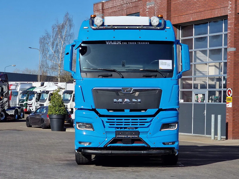 MAN TGX 33.510 6x4 - Facelift - Low km 252Tkm - Navi - Sliding 5th wheel - Vlačilec: slika 2 MAN TGX 33.510 6x4 - Facelift - Low km 252Tkm - Navi - Sliding 5th wheel - Vlačilec: slika 2