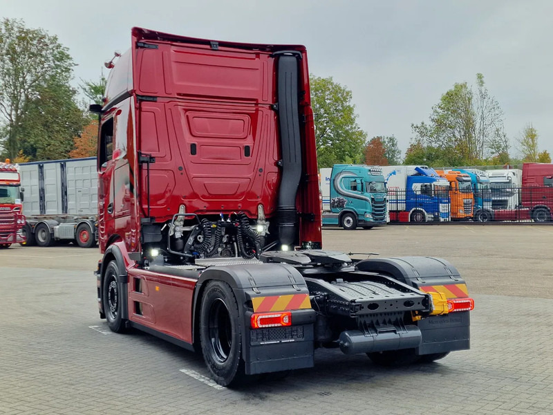 Mercedes-Benz Actros 1863 Pro Cab, Full Air, Retarder, Giga space, Style line, NEW, "Buffl interior" - Vlačilec: slika 5 Mercedes-Benz Actros 1863 Pro Cab, Full Air, Retarder, Giga space, Style line, NEW, "Buffl interior" - Vlačilec: slika 5
