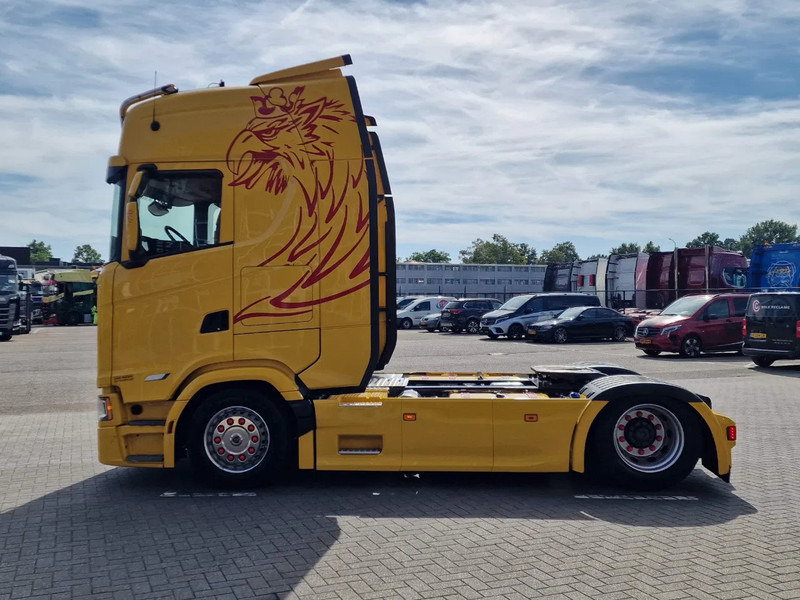 Scania 500S NGS Highline 4x2 - Only 38Tkm - Full spec - Retarder - Full air - Night clima - Vlačilec: slika 4 Scania 500S NGS Highline 4x2 - Only 38Tkm - Full spec - Retarder - Full air - Night clima - Vlačilec: slika 4