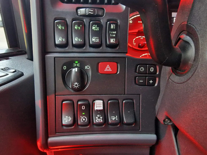 Vlačilec Scania R450 Highline 6x2 - Manual gearbox - PTO/Hydraulic - Custom interior - Full air - Euro 6: slika 17