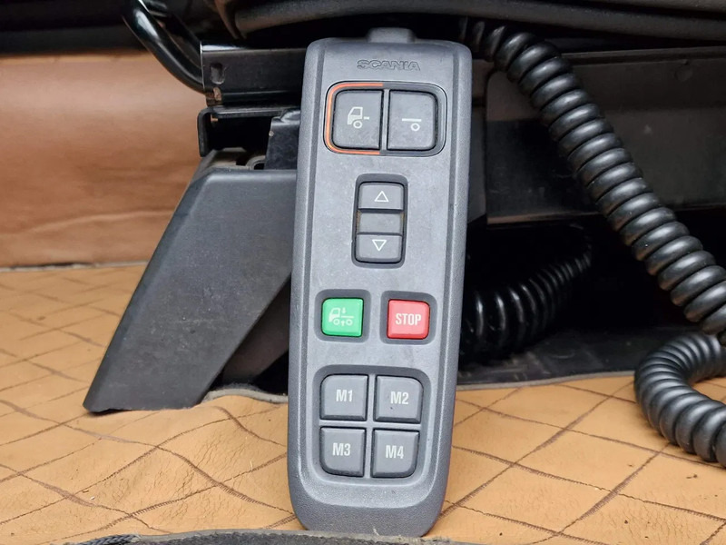 Vlačilec Scania R580 V8 Topline 6x2 - Retarder - Full air - 2x tank - Euro 6: slika 11