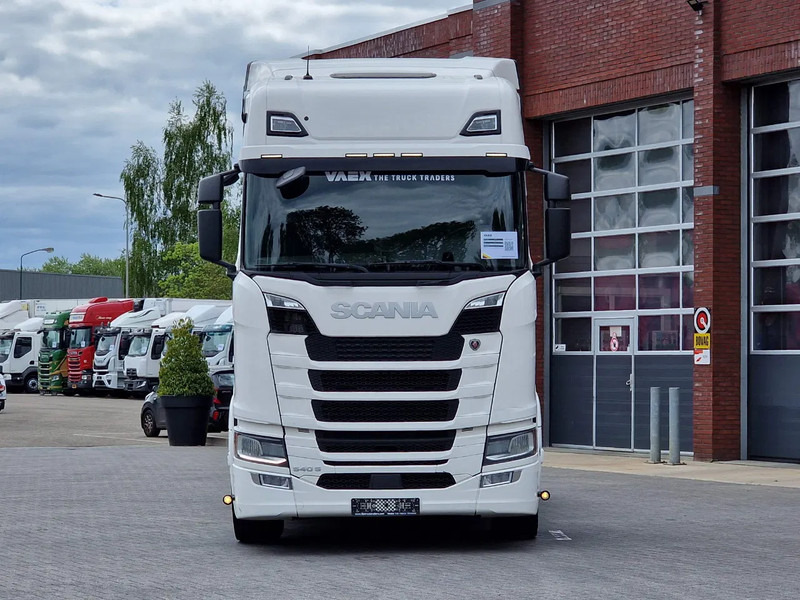 Scania S540 NGS Highline 6x4 - Retarder - Full air - Leather - Led - Fridge - TV - Vlačilec: slika 2 Scania S540 NGS Highline 6x4 - Retarder - Full air - Leather - Led - Fridge - TV - Vlačilec: slika 2