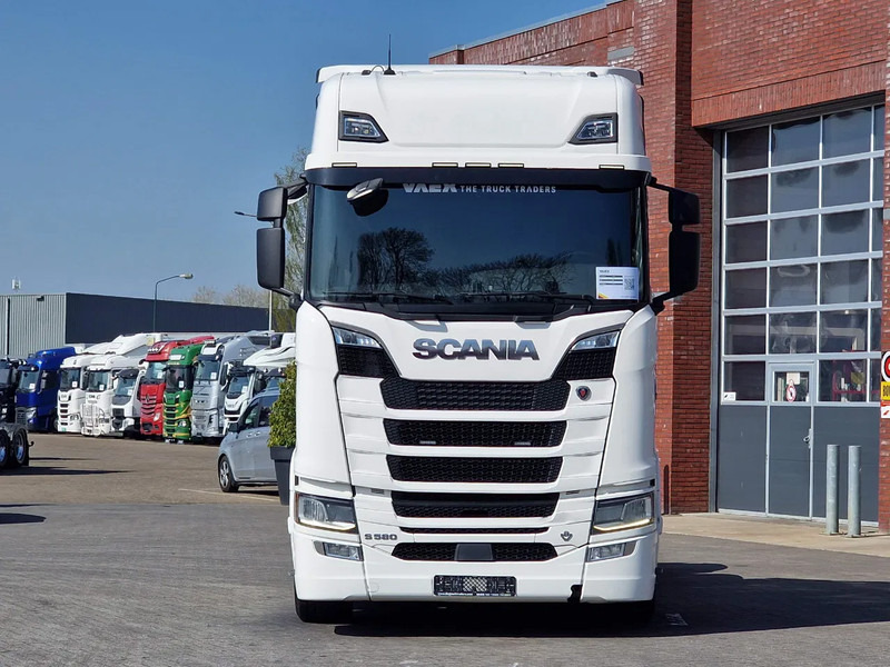 Scania S580 V8 NGS Highline 6x2 - Retarder - Full air - 3.15 WB - Navi - Led - Vlačilec: slika 2 Scania S580 V8 NGS Highline 6x2 - Retarder - Full air - 3.15 WB - Navi - Led - Vlačilec: slika 2