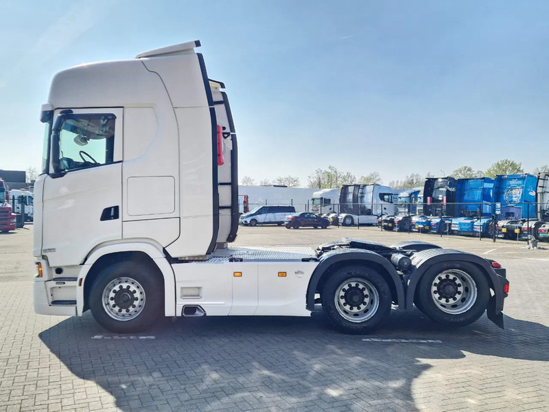 Scania S580 V8 NGS Highline 6x2 - Retarder - Full air - 3.15 WB - Navi - Led - Vlačilec: slika 4 Scania S580 V8 NGS Highline 6x2 - Retarder - Full air - 3.15 WB - Navi - Led - Vlačilec: slika 4