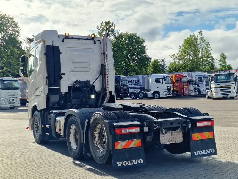 Volvo FH 13.500 6x2 - Retarder - Full air - 3.20 WB - Leather - Vlačilec: slika 5 Volvo FH 13.500 6x2 - Retarder - Full air - 3.20 WB - Leather - Vlačilec: slika 5