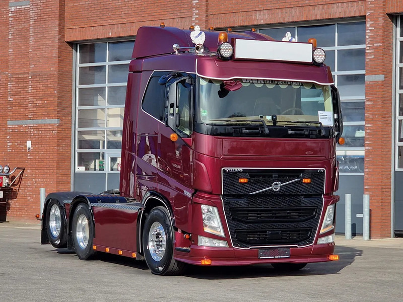 Volvo FH 13.540 Lowroof 6x2 - Show truck - Custom interior - Full air suspension - I parkcool - VEB+ - Vlačilec: slika 1 Volvo FH 13.540 Lowroof 6x2 - Show truck - Custom interior - Full air suspension - I parkcool - VEB+ - Vlačilec: slika 1