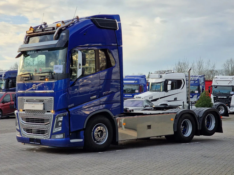 Volvo FH 16.750 Globetrotter XL 6x2 - Retarder - I parkcool - Full air - Leather - Vlačilec: slika 3 Volvo FH 16.750 Globetrotter XL 6x2 - Retarder - I parkcool - Full air - Leather - Vlačilec: slika 3