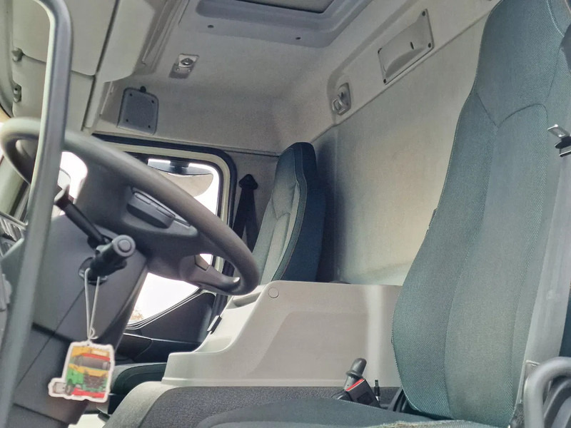 Volvo FE 280 4x2 - Closed box with Adjustable height - Loadlift - Full air - Euro 6 - 550 WB lizing Volvo FE 280 4x2 - Closed box with Adjustable height - Loadlift - Full air - Euro 6 - 550 WB: slika 14