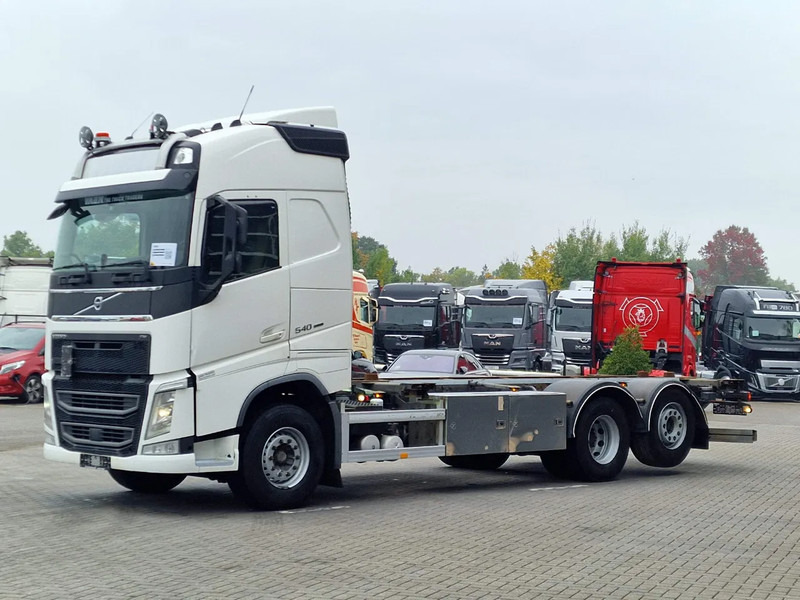 Volvo FH 13.540 Globetrotter 6x2 - BDF - Retarder - 4.90 WB - Full air - Leather - Kontejnerski tovornjak/ Tovornjak z zamenljivim tovoriščem: slika 3 Volvo FH 13.540 Globetrotter 6x2 - BDF - Retarder - 4.90 WB - Full air - Leather - Kontejnerski tovornjak/ Tovornjak z zamenljivim tovoriščem: slika 3