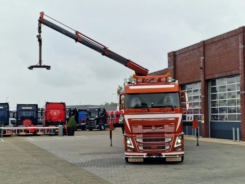 Volvo FH 16.750 8x2*6 - Palfinger PK15002 Crane/Grua - Show truck + Trailer - - Tovornjak z dvigalom: slika 2 Volvo FH 16.750 8x2*6 - Palfinger PK15002 Crane/Grua - Show truck + Trailer - - Tovornjak z dvigalom: slika 2