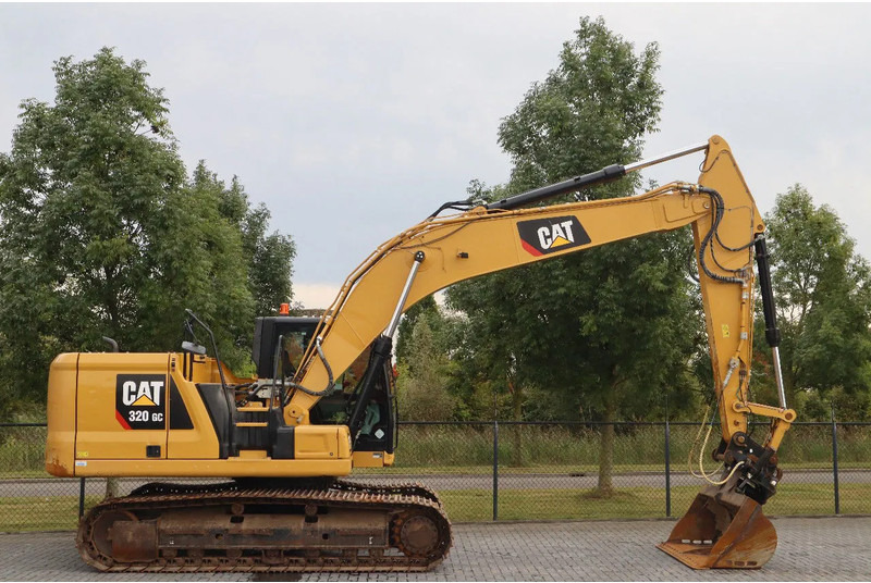 Caterpillar 320 GC 07A | JAPAN BUILT | TILT BUCKET | TOOTH BUCKET - Bager goseničar: slika 4 Caterpillar 320 GC 07A | JAPAN BUILT | TILT BUCKET | TOOTH BUCKET - Bager goseničar: slika 4