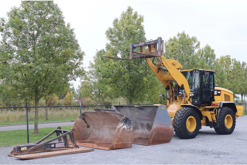 Caterpillar 938 M | 2X BUCKET | JIB | FORKS | BSS | GOOD CONDITION - Kolesni nakladalec: slika 2 Caterpillar 938 M | 2X BUCKET | JIB | FORKS | BSS | GOOD CONDITION - Kolesni nakladalec: slika 2