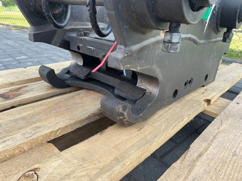 Gjerstad G60 | QUICK COUPLER | S60 | NEW / UNUSED - Hitra spojka za Gradbeni stroj: slika 4 Gjerstad G60 | QUICK COUPLER | S60 | NEW / UNUSED - Hitra spojka za Gradbeni stroj: slika 4