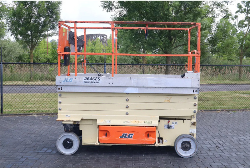 JLG 2646 ES | 10 METER | 450 KG - Škarjasta dvižna ploščad: slika 1 JLG 2646 ES | 10 METER | 450 KG - Škarjasta dvižna ploščad: slika 1