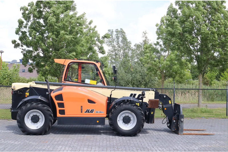 JLG 3614 RS | HYDR. FORKS | BUCKET | LOW HOURS - Teleskopski viličar: slika 4 JLG 3614 RS | HYDR. FORKS | BUCKET | LOW HOURS - Teleskopski viličar: slika 4