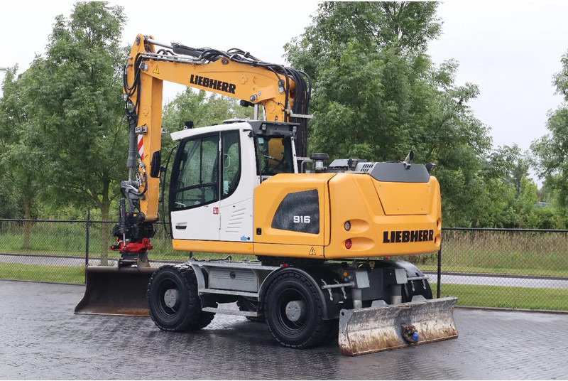 Liebherr A916 LITRONIC | ROTOTILT | BUCKET | DOZERBLADE - Bager na kolesih: slika 3 Liebherr A916 LITRONIC | ROTOTILT | BUCKET | DOZERBLADE - Bager na kolesih: slika 3