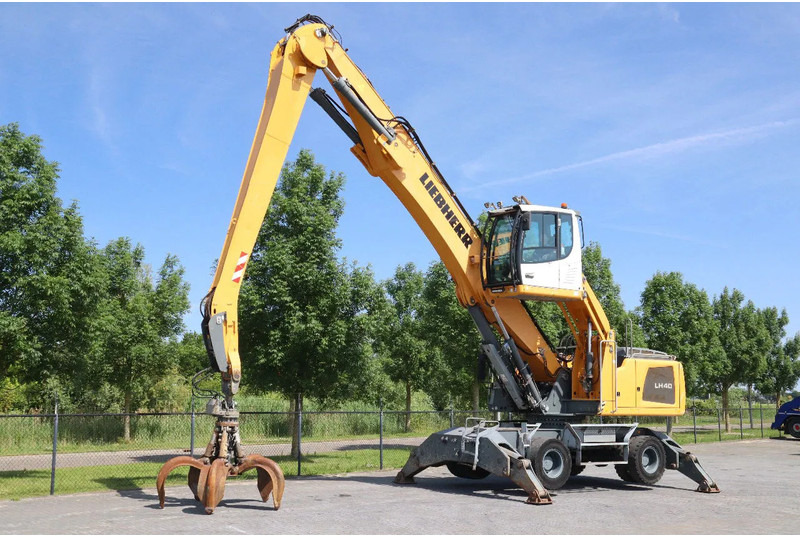 Liebherr LH 40 M LITRONIC | GRAB | QUICK COUPLER | 16 METER - Bager na kolesih: slika 2 Liebherr LH 40 M LITRONIC | GRAB | QUICK COUPLER | 16 METER - Bager na kolesih: slika 2