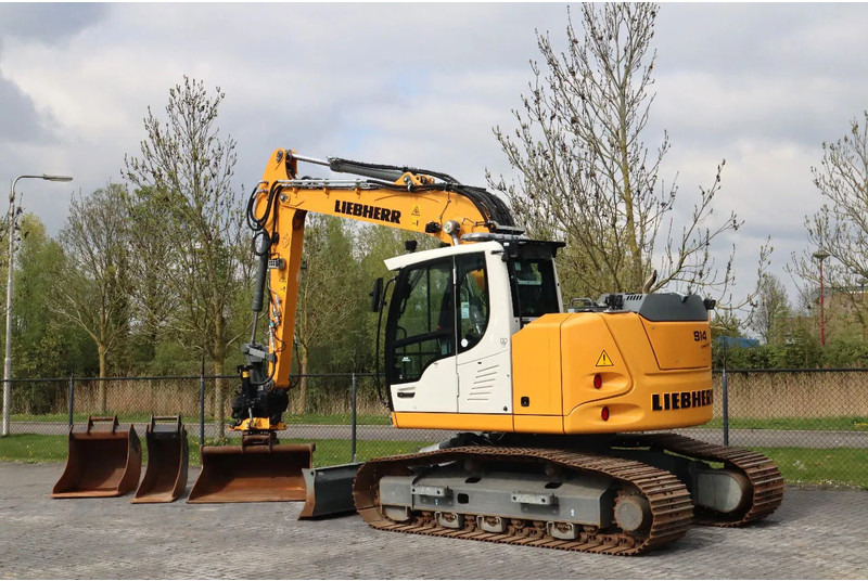 Liebherr R914 COMPACT S | ROTOTILT | 3X BUCKET | DOZERBLADE - Bager goseničar: slika 3 Liebherr R914 COMPACT S | ROTOTILT | 3X BUCKET | DOZERBLADE - Bager goseničar: slika 3