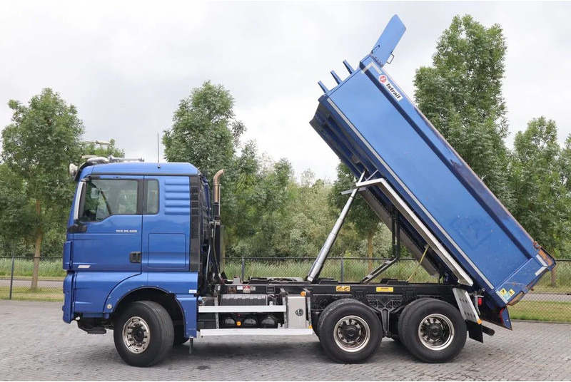 MAN TGX 26.560 6X4 BIG AXLES RETARDER ONLY 169.000 KM - Tovornjak prekucnik: slika 3 MAN TGX 26.560 6X4 BIG AXLES RETARDER ONLY 169.000 KM - Tovornjak prekucnik: slika 3