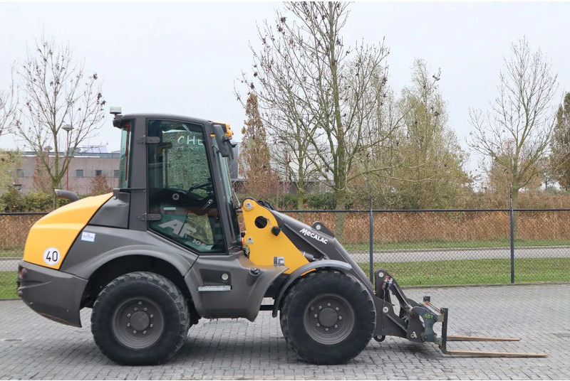 Mecalac AF 1050 | BUCKET | FORKS | HYDR. QUICK COUPLER - Kolesni nakladalec: slika 4 Mecalac AF 1050 | BUCKET | FORKS | HYDR. QUICK COUPLER - Kolesni nakladalec: slika 4