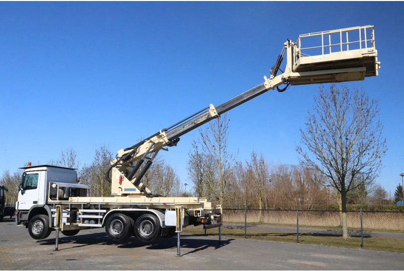 Mercedes-Benz Actros 2636 6X4 | TUNNEL PLATFORM | REMOTE DRIVING - Tovornjak z dvigalom: slika 2 Mercedes-Benz Actros 2636 6X4 | TUNNEL PLATFORM | REMOTE DRIVING - Tovornjak z dvigalom: slika 2