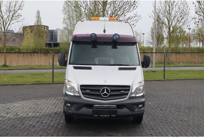 Mercedes-Benz Sprinter 516 | 4X2 | MOBILE WORKSHOP | WERKSTATT | SERVICE VAN - Dostavno vozilo z zabojnikom: slika 2 Mercedes-Benz Sprinter 516 | 4X2 | MOBILE WORKSHOP | WERKSTATT | SERVICE VAN - Dostavno vozilo z zabojnikom: slika 2