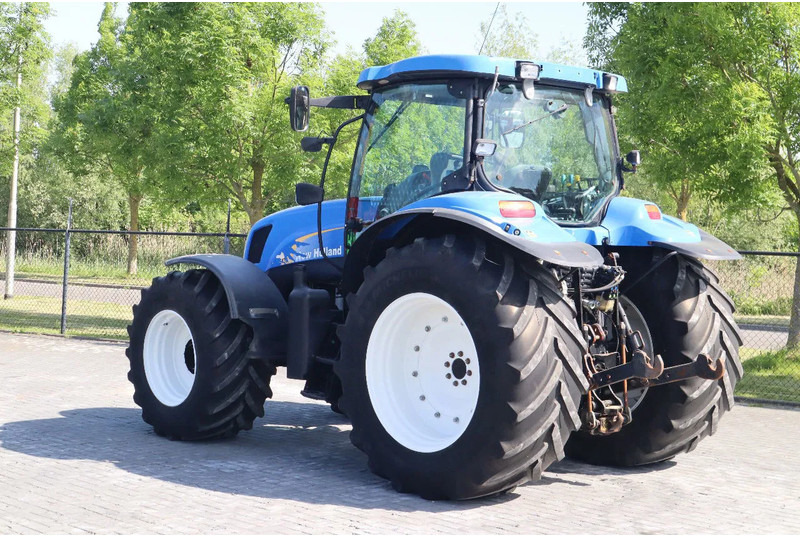 New Holland TS135A | 40 KM/H | 4X4 | SUPERSTEER - Traktor: slika 3 New Holland TS135A | 40 KM/H | 4X4 | SUPERSTEER - Traktor: slika 3
