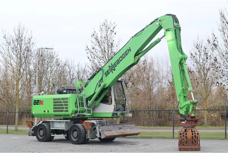 Sennebogen 821E | 821 E | SORTING GRAB | DOZERBLADE | GREAT CONDITION - Bager za prekladanje primarnih/ Sekundarnih surovin: slika 5 Sennebogen 821E | 821 E | SORTING GRAB | DOZERBLADE | GREAT CONDITION - Bager za prekladanje primarnih/ Sekundarnih surovin: slika 5