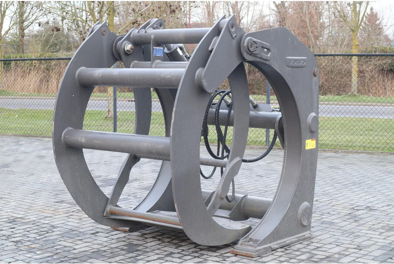 Volvo 80834 | 1.8 M2 | L60/L70/L90 | LOG GRAPPLE | HOLZGREIFER | WOOD CLAMP - Gozdarska prikolica: slika 1 Volvo 80834 | 1.8 M2 | L60/L70/L90 | LOG GRAPPLE | HOLZGREIFER | WOOD CLAMP - Gozdarska prikolica: slika 1