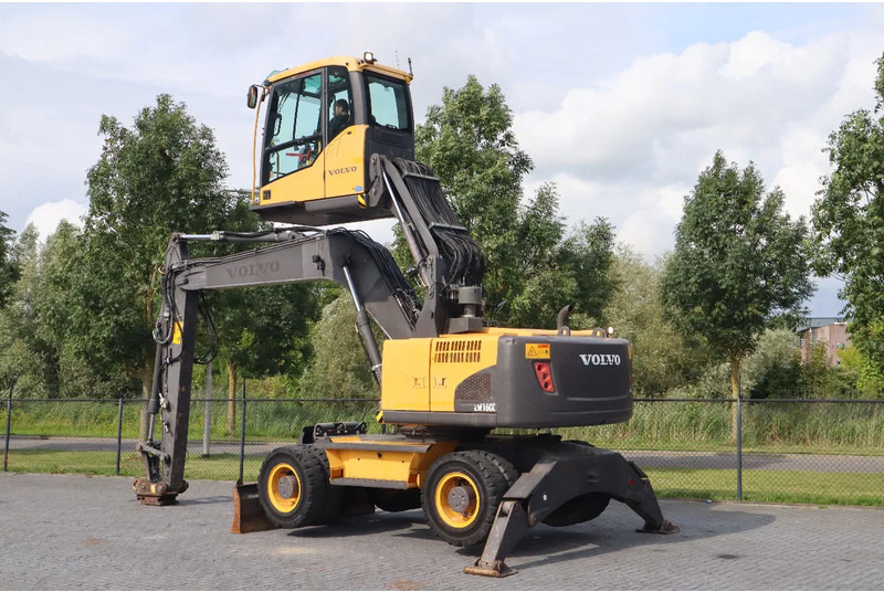 Volvo EW160 C | QUICK COUPLER | ELEVATING CABIN | UMSCHLAG - Bager za prekladanje primarnih/ Sekundarnih surovin: slika 3 Volvo EW160 C | QUICK COUPLER | ELEVATING CABIN | UMSCHLAG - Bager za prekladanje primarnih/ Sekundarnih surovin: slika 3