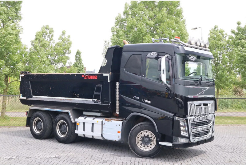 Volvo FH 16.750 | 6X4 | RETARDER | BIG AXLES | EURO 6 - Tovornjak prekucnik: slika 3 Volvo FH 16.750 | 6X4 | RETARDER | BIG AXLES | EURO 6 - Tovornjak prekucnik: slika 3